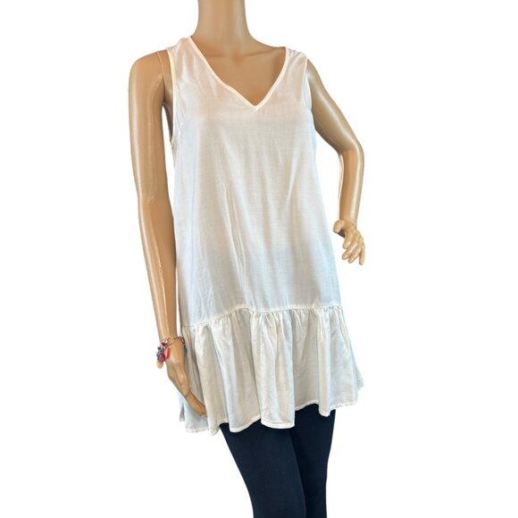 Renamed White Sleeveless V-Neck Tunic Top With Ruffle Hem & Sheer Back Panel - Picture 1 of 5